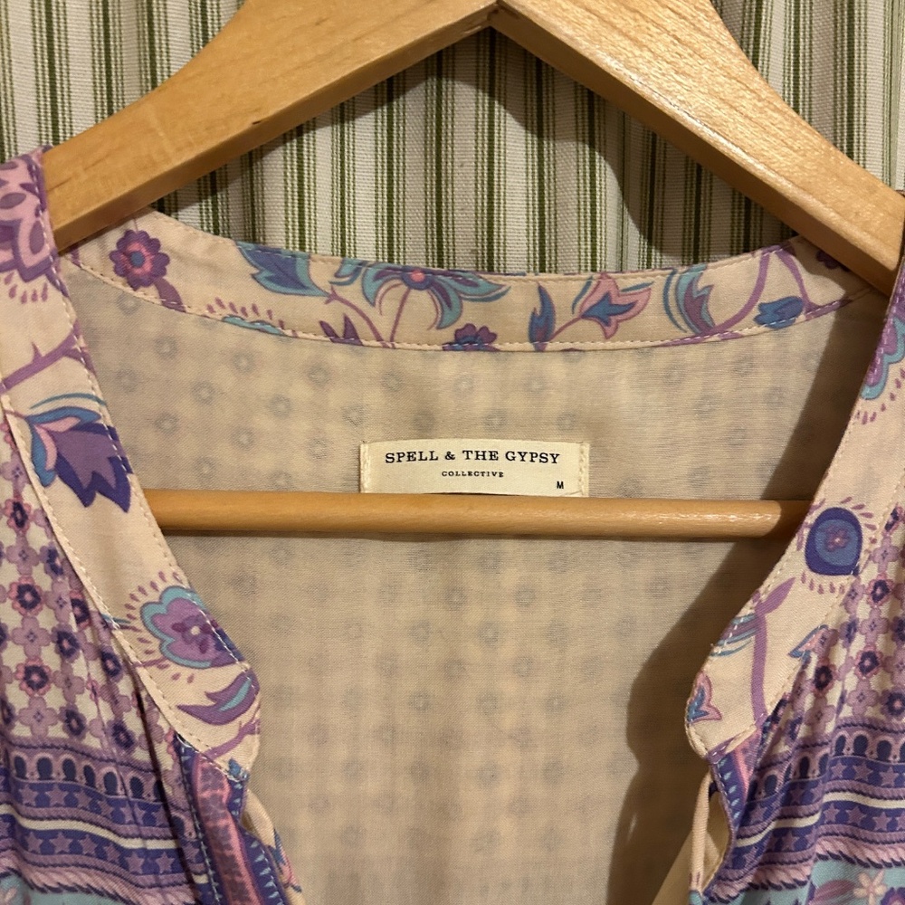 Spell Blouse - Picture 3 of 5